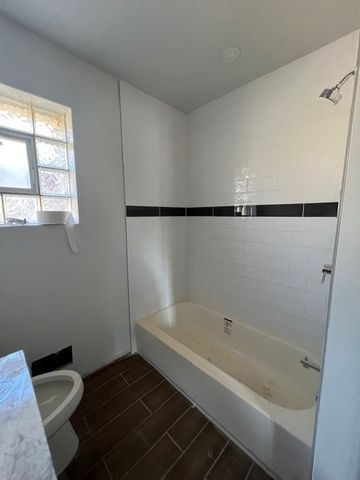 8000 N Ozark Avenue, Niles, IL 60714