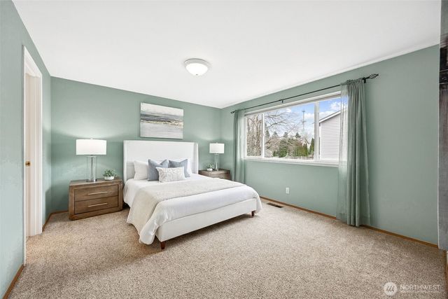 18820 112th Place SE, Renton, WA 98055