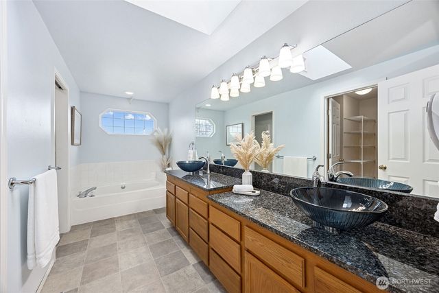 18820 112th Place SE, Renton, WA 98055