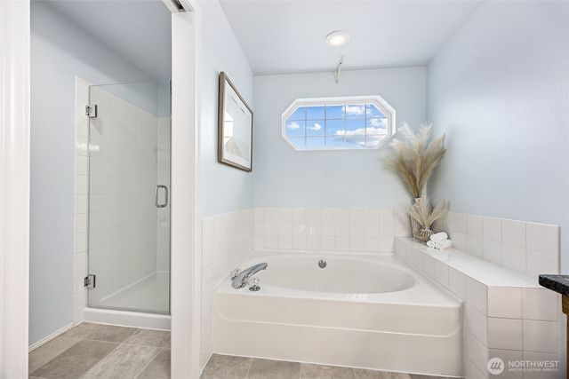 18820 112th Place SE, Renton, WA 98055