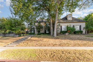 4705 Manor Hill Drive, Norman, OK 73072