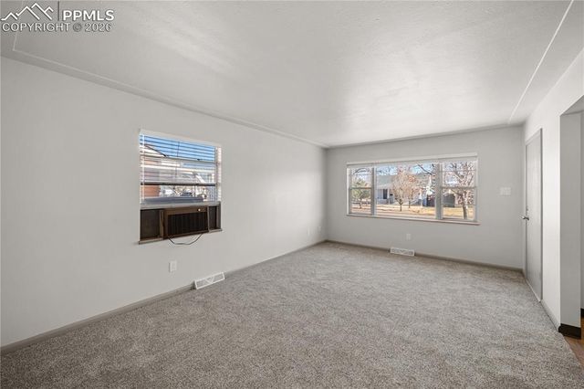 943 Bragdon Avenue, Pueblo, CO 81004