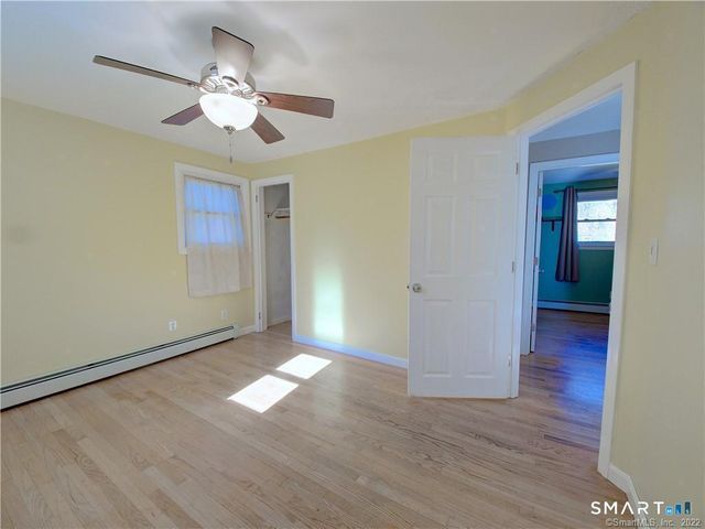38 Pond Drive, North Stonington, CT 06359