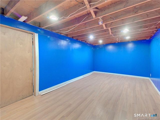 38 Pond Drive, North Stonington, CT 06359