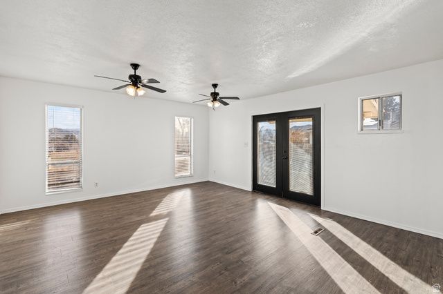 35 W 200 N, Aurora, UT 84620