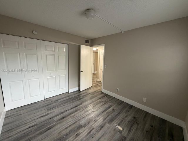 3400 Foxcroft Rd 215, Miramar, FL 33025