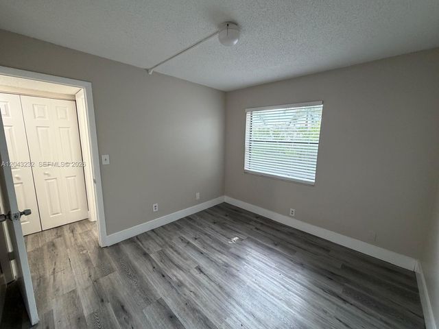 3400 Foxcroft Rd 215, Miramar, FL 33025