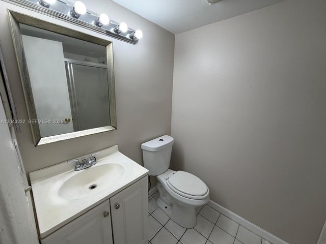 3400 Foxcroft Rd 215, Miramar, FL 33025