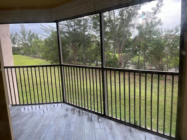 3400 Foxcroft Rd 215, Miramar, FL 33025