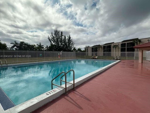 3400 Foxcroft Rd 215, Miramar, FL 33025