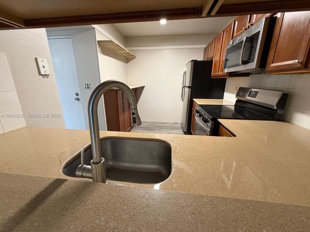 3400 Foxcroft Rd 215, Miramar, FL 33025