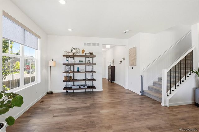855 S Elk Way, Aurora, CO 80018