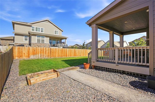 855 S Elk Way, Aurora, CO 80018