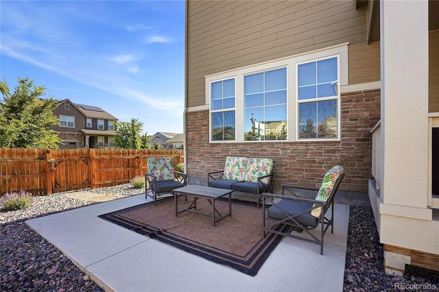 855 S Elk Way, Aurora, CO 80018