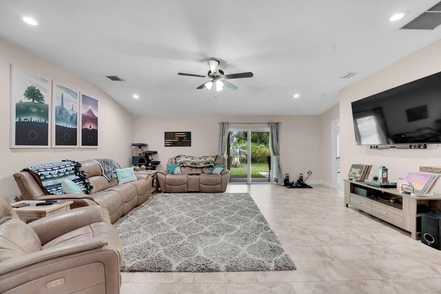 6412 Las Palmas Way, Port St. Lucie, Port St Lucie, FL 34952