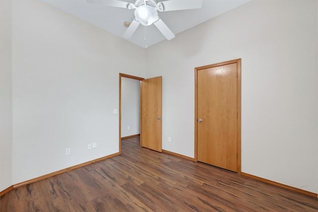 12127 SW 4th Street, Yukon, OK 73099