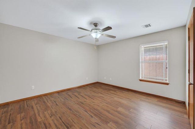 12127 SW 4th Street, Yukon, OK 73099