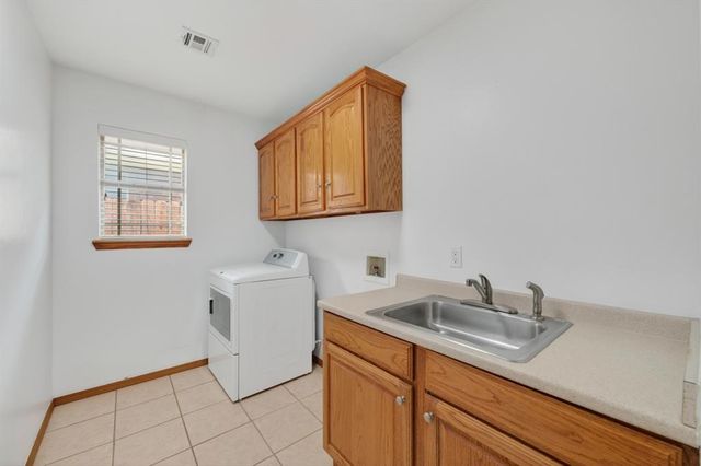 12127 SW 4th Street, Yukon, OK 73099