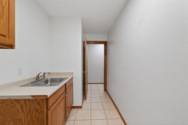 12127 SW 4th Street, Yukon, OK 73099