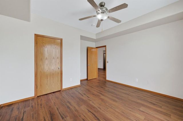 12127 SW 4th Street, Yukon, OK 73099