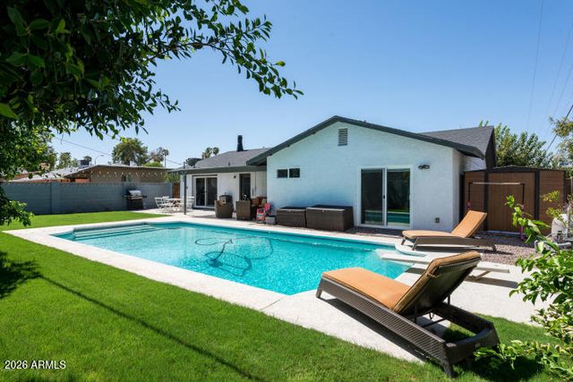 2503 S BONARDEN Lane, Tempe, AZ 85282