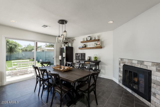 2503 S BONARDEN Lane, Tempe, AZ 85282