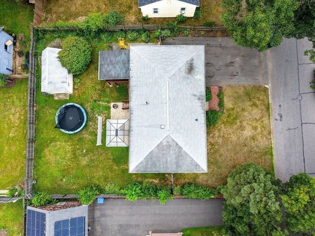 243 Ambrose St, Springfield, MA 01109