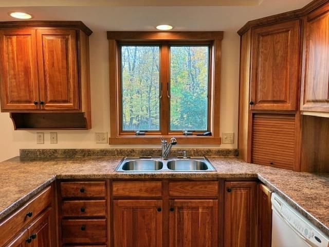 1000 SAND LANE, Neillsville, WI 54456