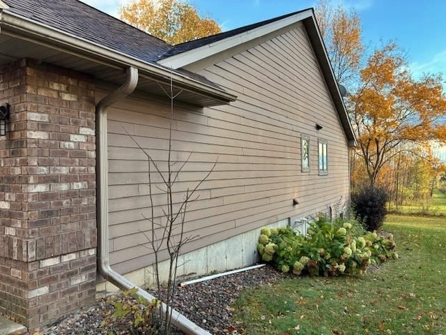 1000 SAND LANE, Neillsville, WI 54456