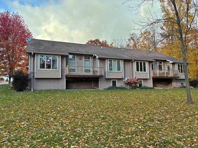 1000 SAND LANE, Neillsville, WI 54456