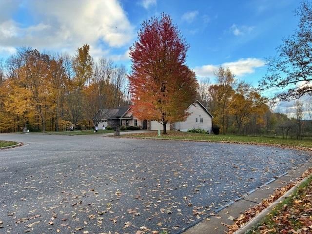 1000 SAND LANE, Neillsville, WI 54456