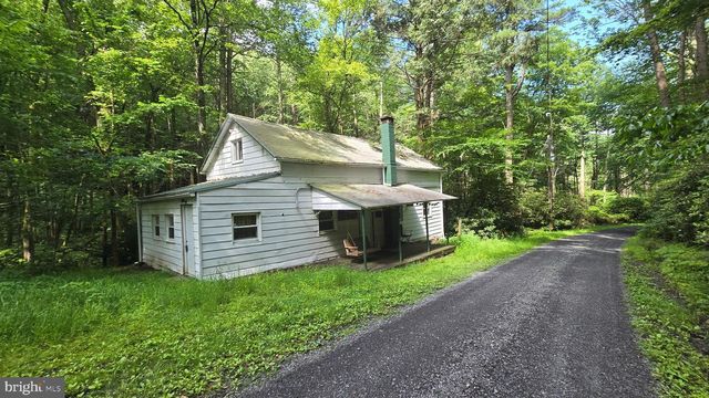 212 THICKHEAD MOUNTAIN RD, Centre Hall, PA 16828