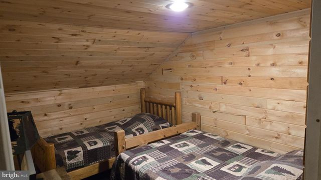 212 THICKHEAD MOUNTAIN RD, Centre Hall, PA 16828