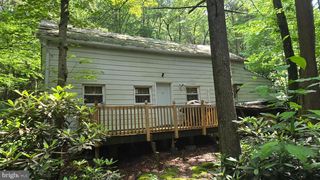212 THICKHEAD MOUNTAIN RD, Centre Hall, PA 16828
