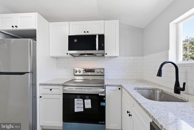 225 E UPSAL ST, Philadelphia, PA 19119
