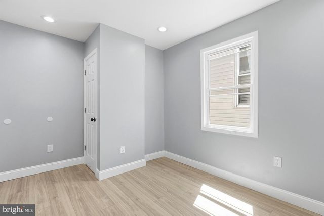225 E UPSAL ST, Philadelphia, PA 19119