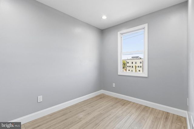 225 E UPSAL ST, Philadelphia, PA 19119