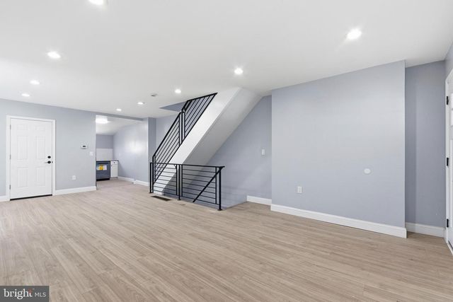 225 E UPSAL ST, Philadelphia, PA 19119