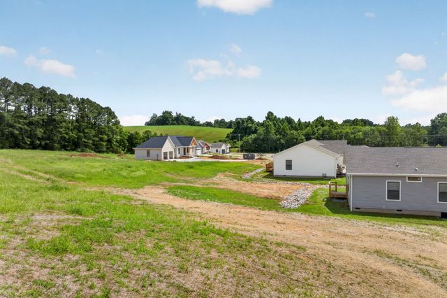 2500 River Ranch Dr, Cookeville, TN 38501