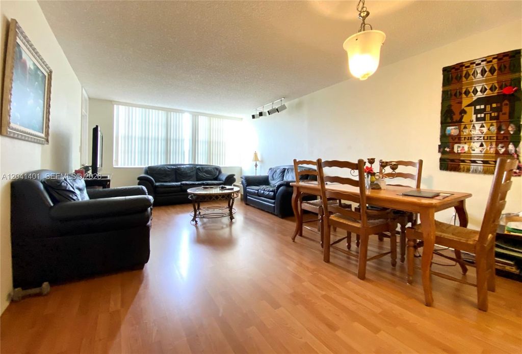 1300 Saint Charles Place 420, Pembroke Pines, FL 33026