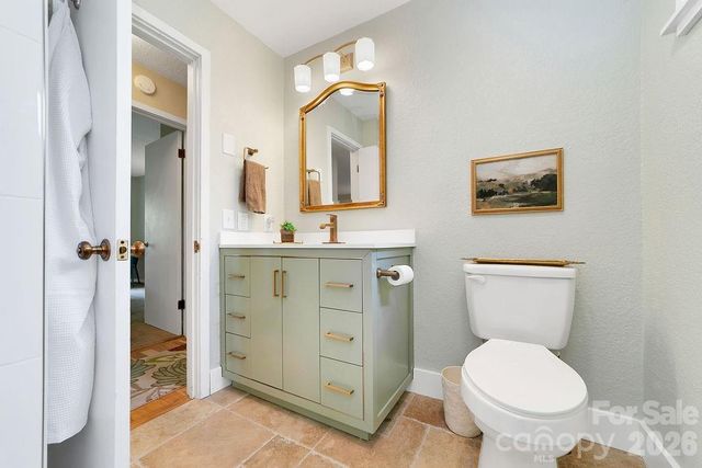216 Tinequa Drive, Brevard, NC 28712