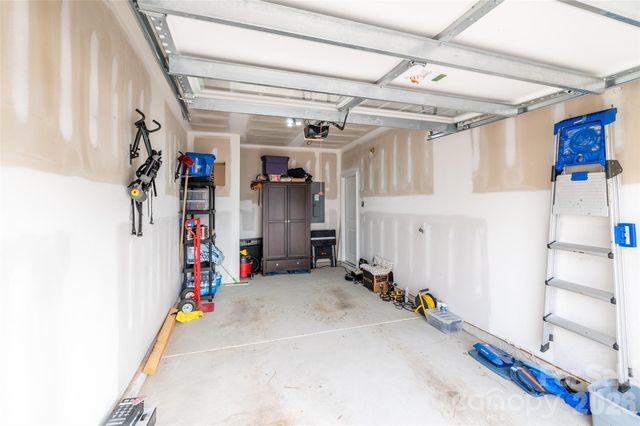 1206 Keydet Drive, Charlotte, NC 28216