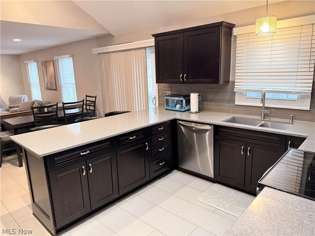 24739 Tara Lynn Drive, North Olmsted, OH 44070