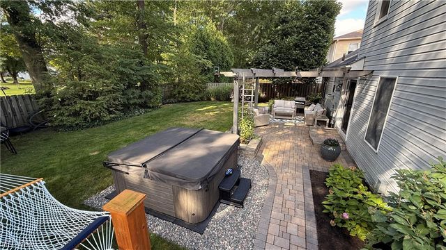24739 Tara Lynn Drive, North Olmsted, OH 44070