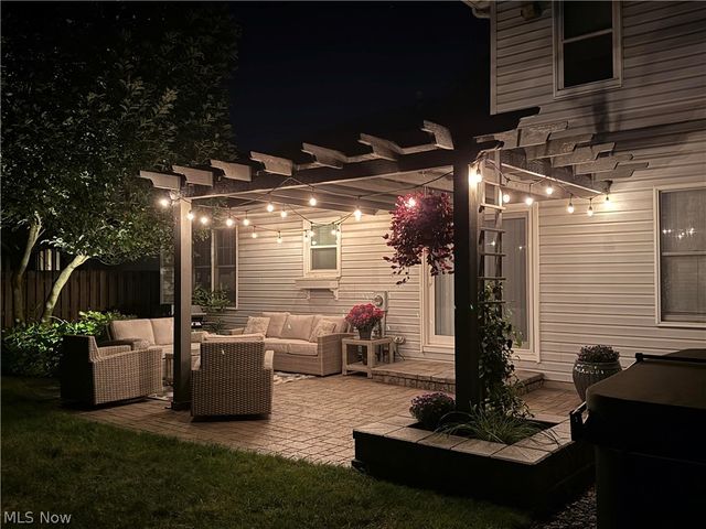 24739 Tara Lynn Drive, North Olmsted, OH 44070