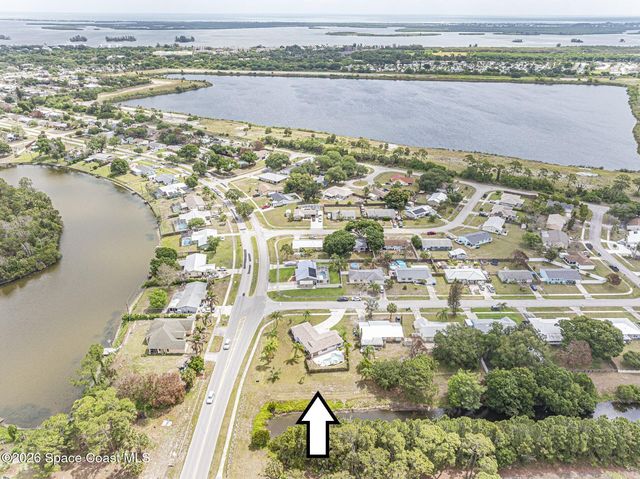 901 Beach Lane, Sebastian, FL 32958