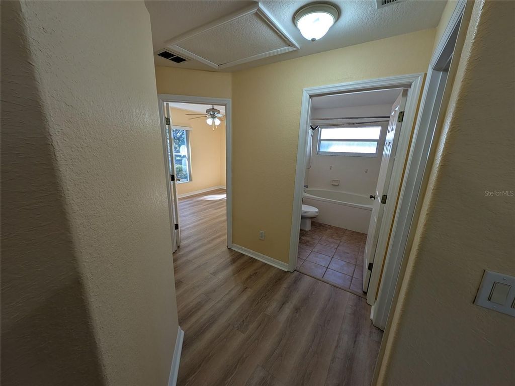 Image 27 of property listing at 9573 SW 53RD CIRCLE, Ocala, FL 34476