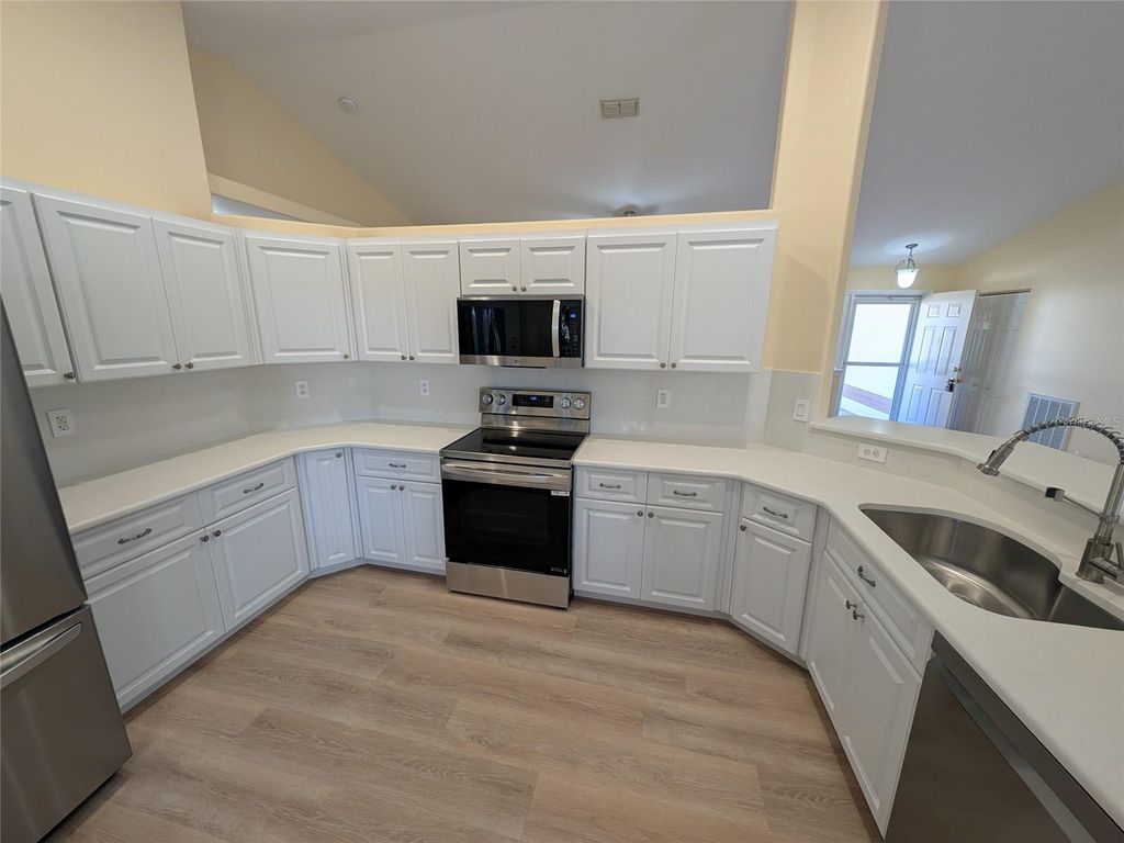 Image 37 of property listing at 9573 SW 53RD CIRCLE, Ocala, FL 34476