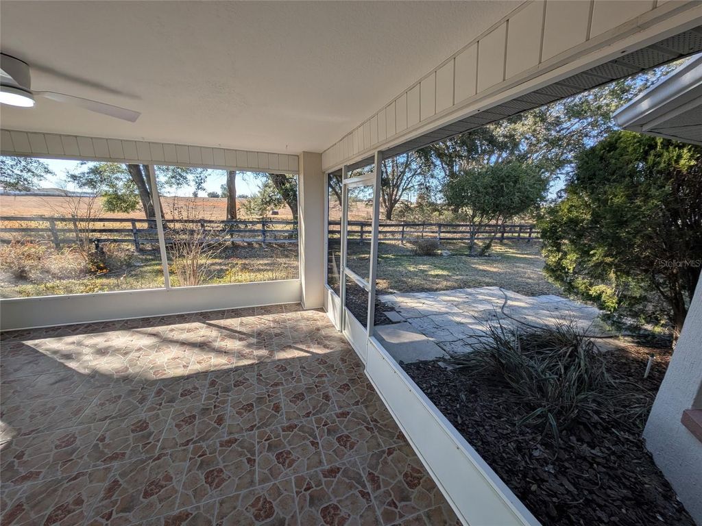 Image 47 of property listing at 9573 SW 53RD CIRCLE, Ocala, FL 34476