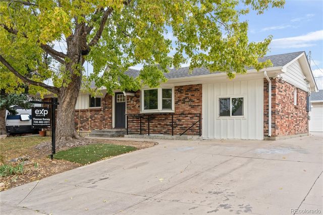 6035 Utica Street, Arvada, CO 80003